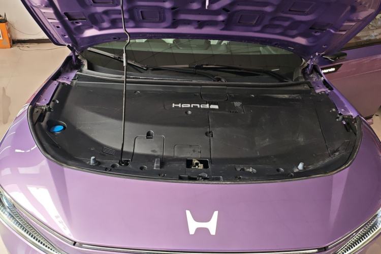 Used Honda P7 2025 Four-Wheel Drive Long-Range Max Engine Bay