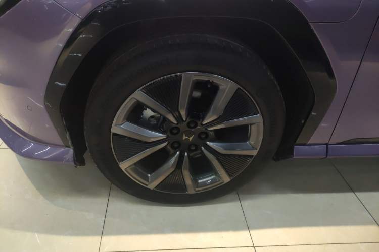 Used Honda P7 2025 Four-Wheel Drive Long-Range Max Exterior 4
