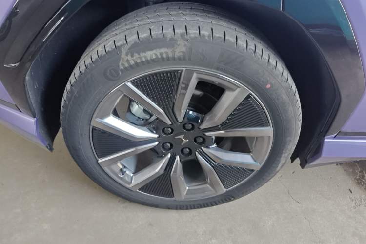 Used Honda P7 2025 Four-Wheel Drive Long-Range Max Exterior 5