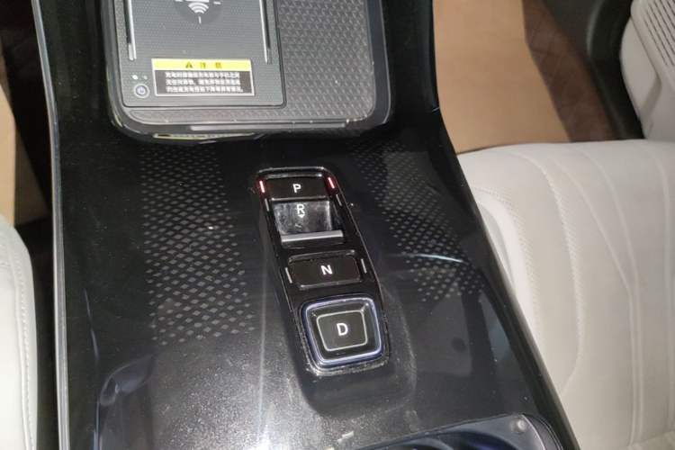 Used Honda P7 2025 Four-Wheel Drive Long-Range Max Gear Lever