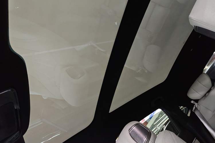 Used Honda P7 2025 Four-Wheel Drive Long-Range Max Headliner