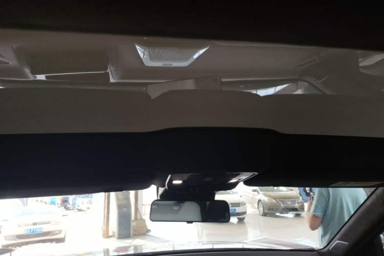 Used Honda P7 2025 Four-Wheel Drive Long-Range Max Headliner