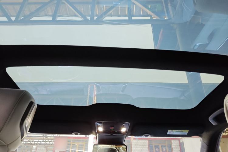 Used Honda P7 2025 Four-Wheel Drive Long-Range Max Headliner
