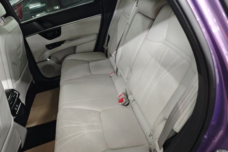Used Honda P7 2025 Four-Wheel Drive Long-Range Max Interior 4