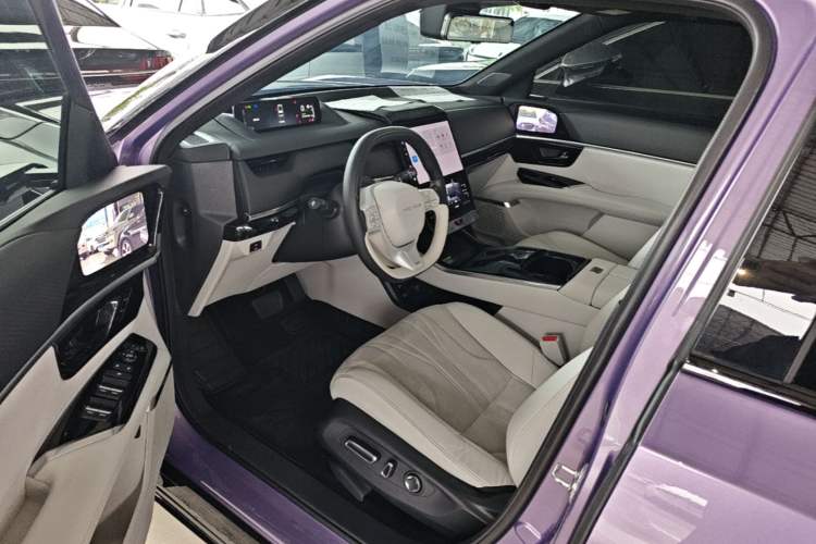 Used Honda P7 2025 Four-Wheel Drive Long-Range Max Left Front Seat