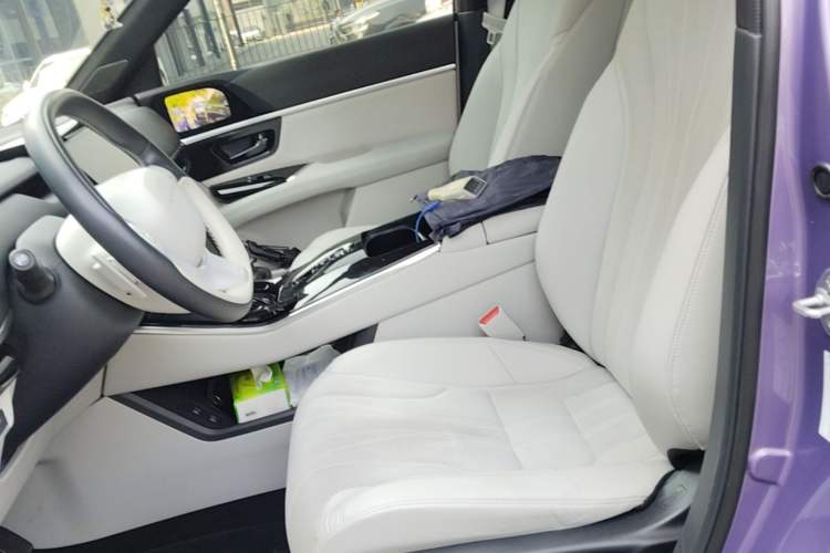 Used Honda P7 2025 Four-Wheel Drive Long-Range Max Left Front Seat