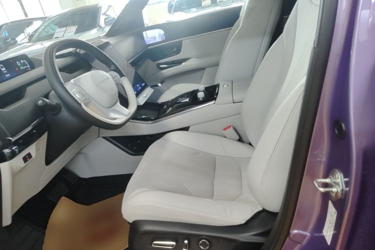 Used Honda P7 2025 Four-Wheel Drive Long-Range Max Left Front Seat