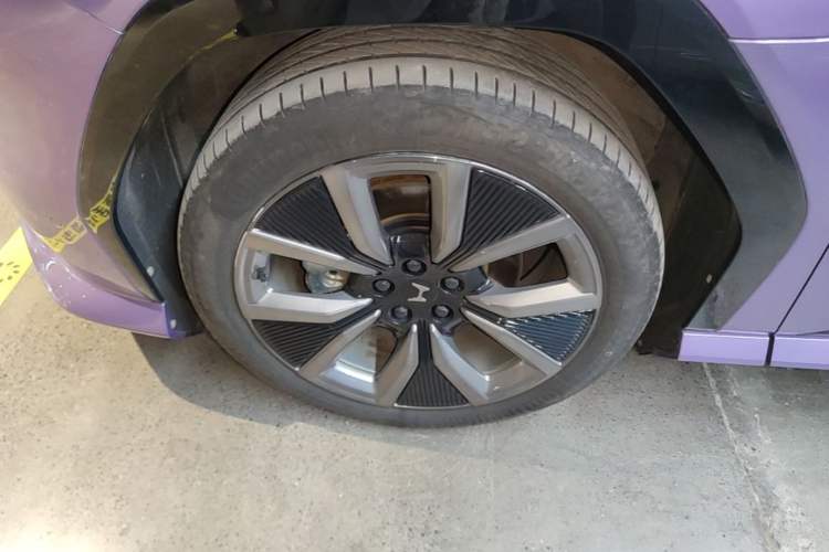 Used Honda P7 2025 Four-Wheel Drive Long-Range Max Left Front Wheel Hub