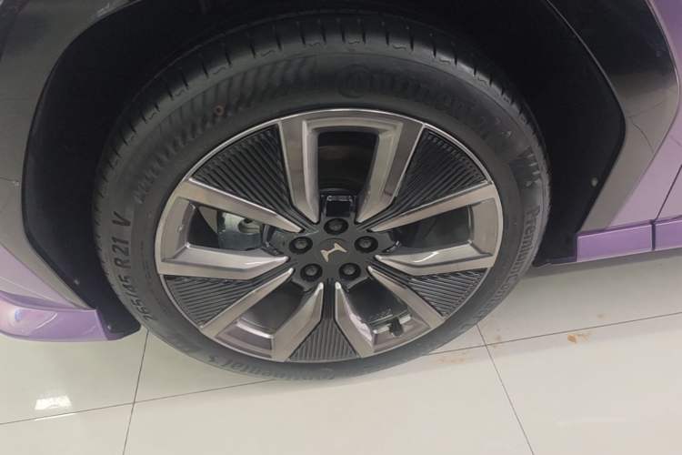 Used Honda P7 2025 Four-Wheel Drive Long-Range Max Left Front Wheel Hub