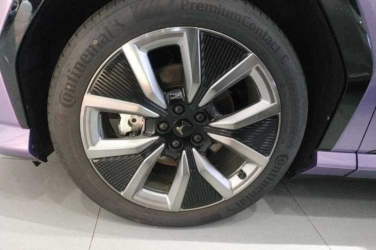 Used Honda P7 2025 Four-Wheel Drive Long-Range Max Left Front Wheel Hub