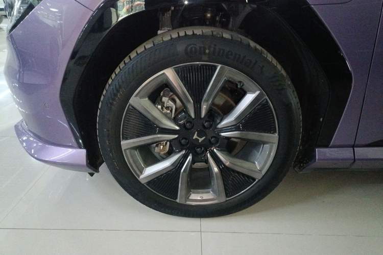 Used Honda P7 2025 Four-Wheel Drive Long-Range Max Left Front Wheel Hub