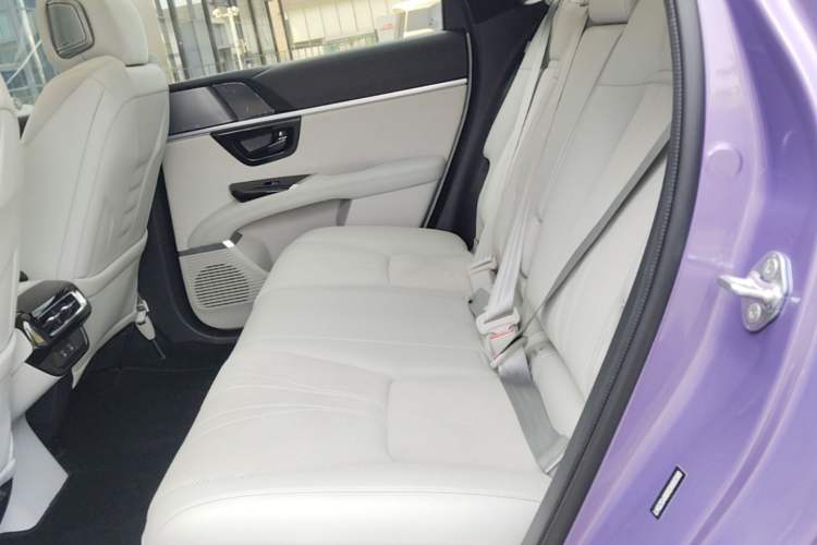 Used Honda P7 2025 Four-Wheel Drive Long-Range Max Left Rear Seat