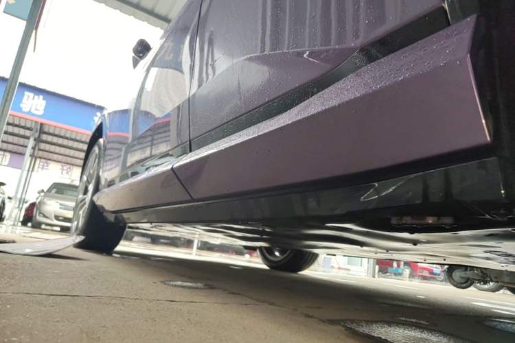 Used Honda P7 2025 Four-Wheel Drive Long-Range Max Left Side Sill