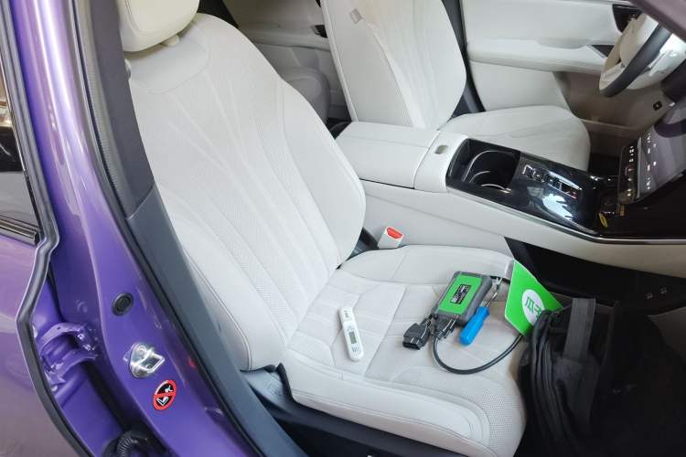 Used Honda P7 2025 Four-Wheel Drive Long-Range Max Right Front Seat