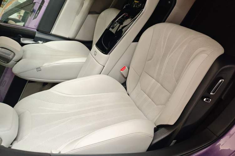 Used Honda P7 2025 Four-Wheel Drive Long-Range Max Right Front Seat