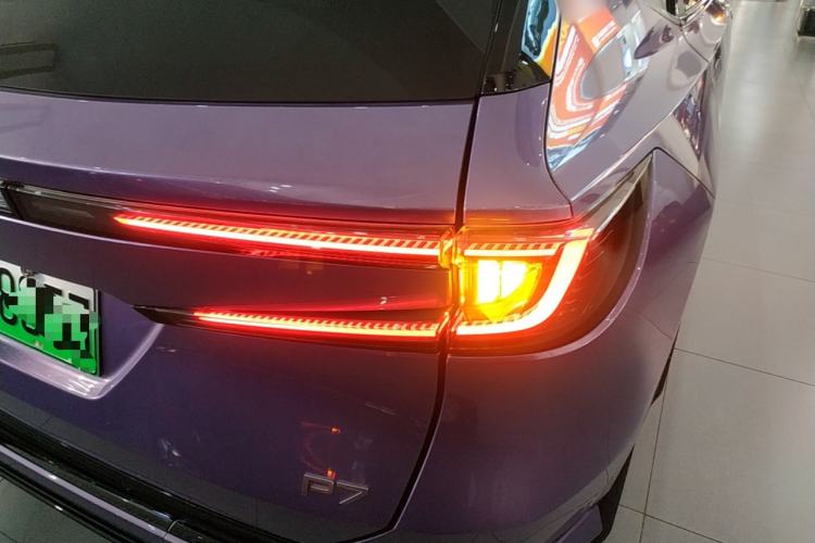 Used Honda P7 2025 Four-Wheel Drive Long-Range Max Right Rear Taillight