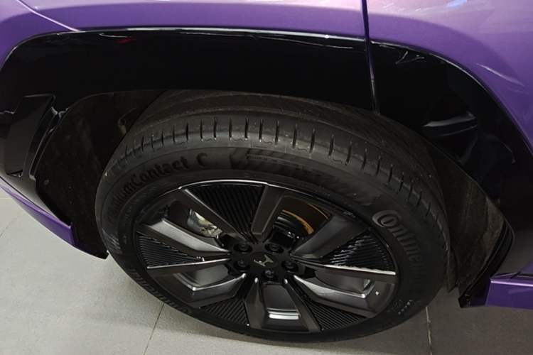 Used Honda P7 2025 Four-Wheel Drive Long-Range Max Right Rear Wheel Hub