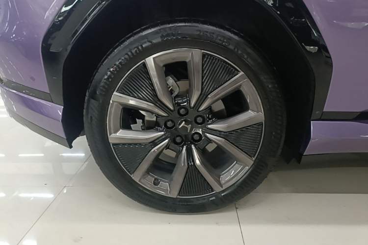 Used Honda P7 2025 Four-Wheel Drive Long-Range Max Right Rear Wheel Hub