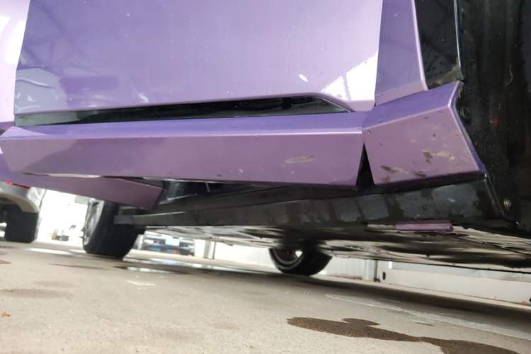 Used Honda P7 2025 Four-Wheel Drive Long-Range Max Right Side Sill