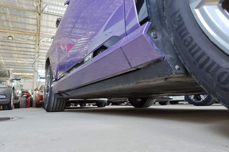 Used Honda P7 2025 Four-Wheel Drive Long-Range Max Right Side Sill
