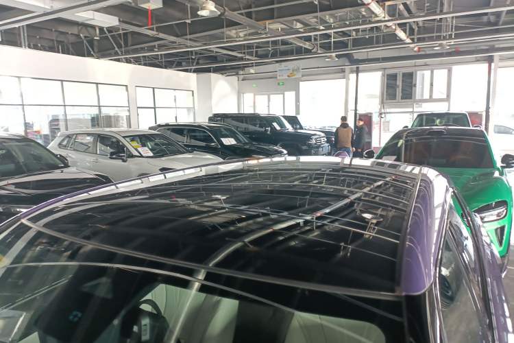 Used Honda P7 2025 Four-Wheel Drive Long-Range Max Roof