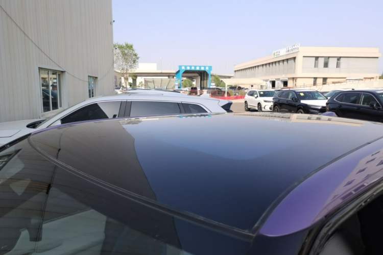 Used Honda P7 2025 Four-Wheel Drive Long-Range Max Roof