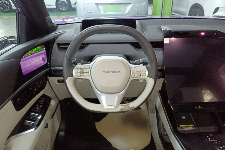 Used Honda P7 2025 Four-Wheel Drive Long-Range Max Steering Wheel