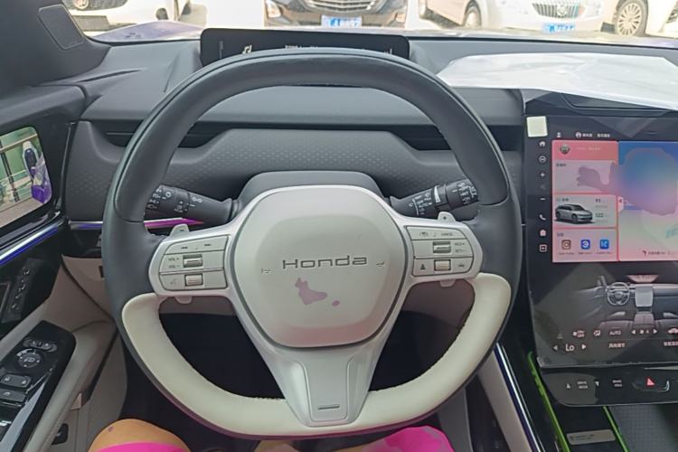 Used Honda P7 2025 Four-Wheel Drive Long-Range Max Steering Wheel