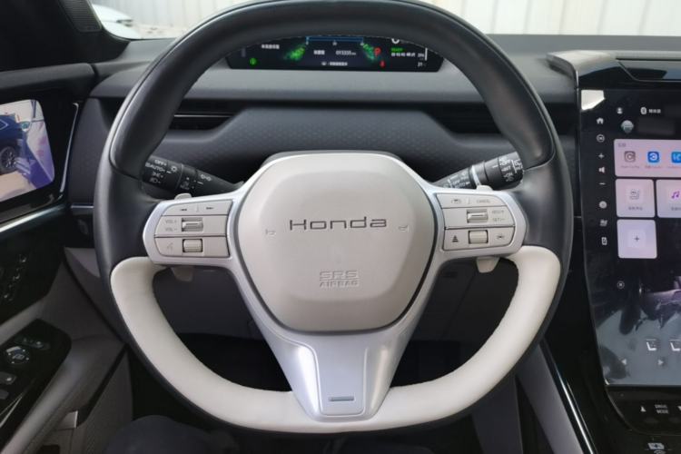 Used Honda P7 2025 Four-Wheel Drive Long-Range Max Steering Wheel