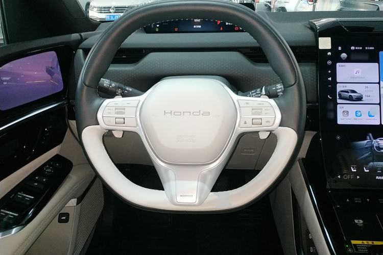 Used Honda P7 2025 Four-Wheel Drive Long-Range Max Steering Wheel
