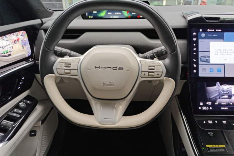 Used Honda P7 2025 Four-Wheel Drive Long-Range Max Steering Wheel
