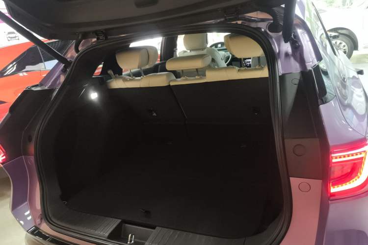 Used Honda P7 2025 Four-Wheel Drive Long-Range Max Trunk
