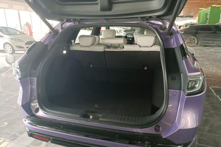 Used Honda P7 2025 Four-Wheel Drive Long-Range Max Trunk
