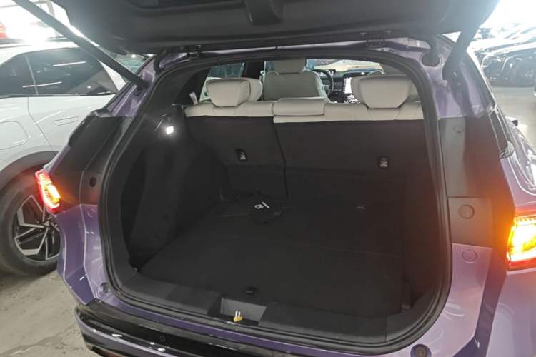 Used Honda P7 2025 Four-Wheel Drive Long-Range Max Trunk