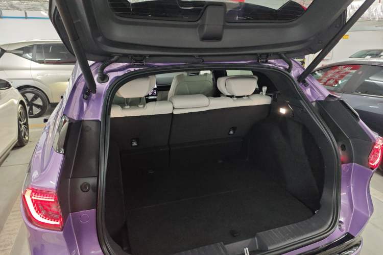 Used Honda P7 2025 Four-Wheel Drive Long-Range Max Trunk