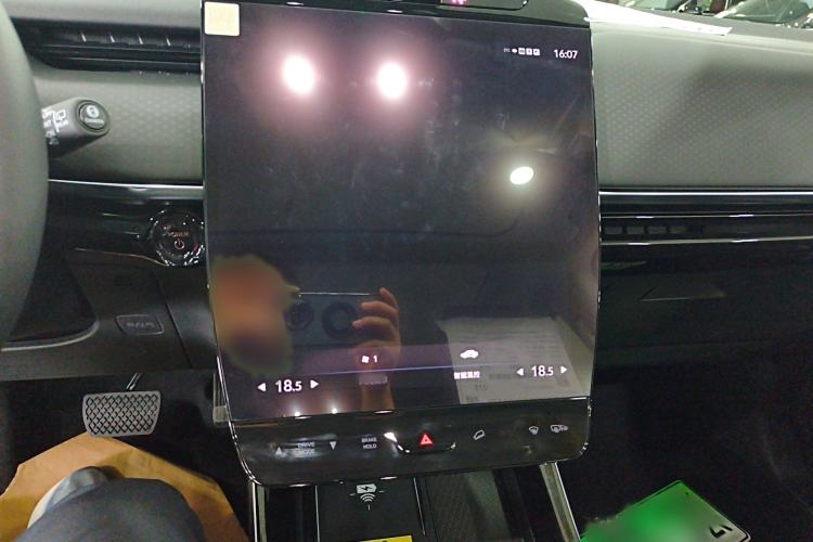 Used Honda P7 2025 Rear-Drive Long-Range Pro Audio And AC Panel