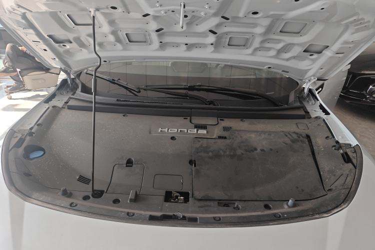 Used Honda P7 2025 Rear-Drive Long-Range Plus Engine Bay