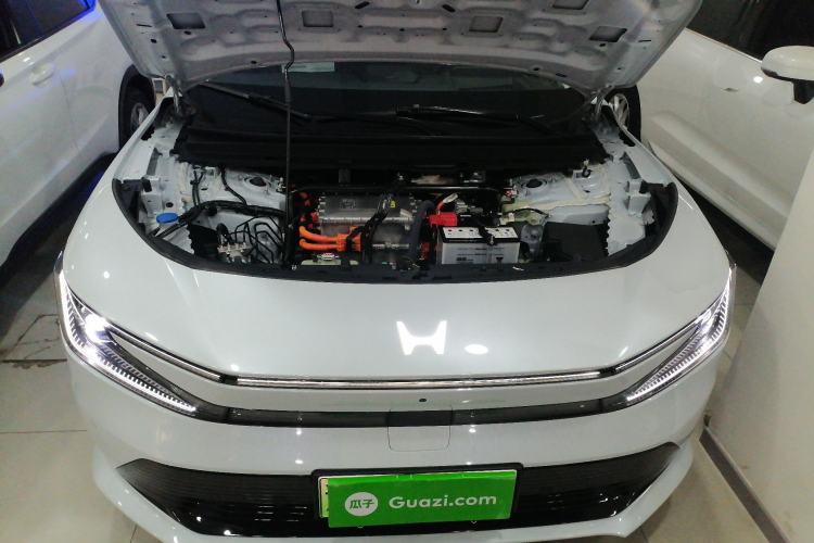 Used Honda P7 2025 Rear-Drive Long-Range Pro Engine Bay
