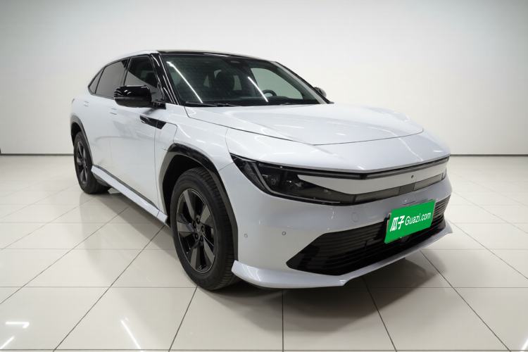 Used Honda P7 2025 Rear-Drive Long-Range Pro Exterior 2
