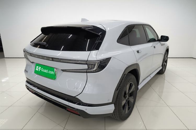 Used Honda P7 2025 Rear-Drive Long-Range Pro Exterior 5