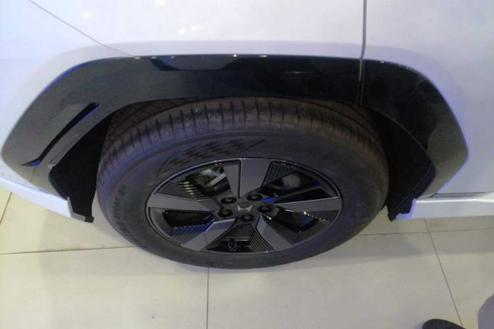 Used Honda P7 2025 Rear-Drive Long-Range Pro Exterior 8