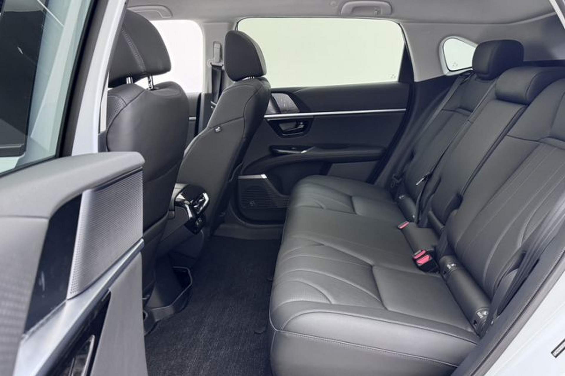 Used Honda P7 2025 Rear-Drive Long-Range Pro Interior 3
