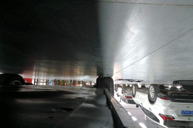 Used Honda P7 2025 Rear-Drive Long-Range Pro Left Side Sill