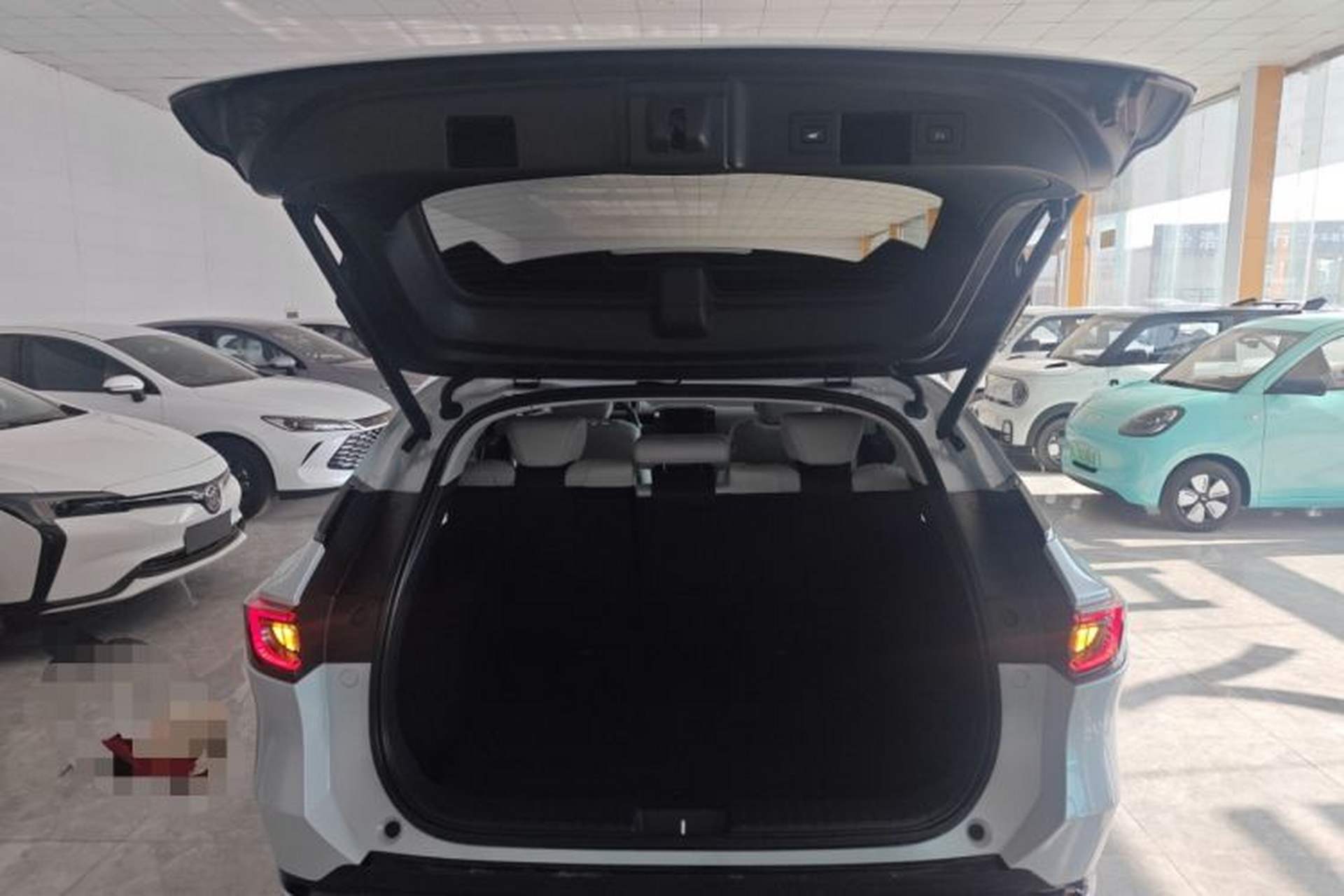 Used Honda P7 2025 Rear-Drive Long-Range Plus Trunk