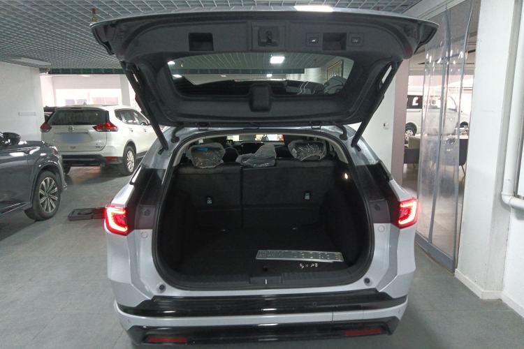 Used Honda P7 2025 Rear-Drive Long-Range Pro Trunk
