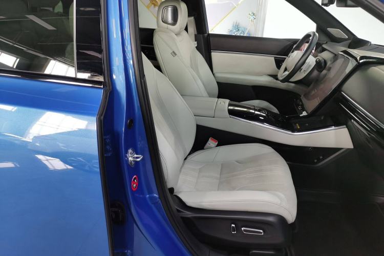 Used Honda S7 2025 Navigator Edition Right Front Seat