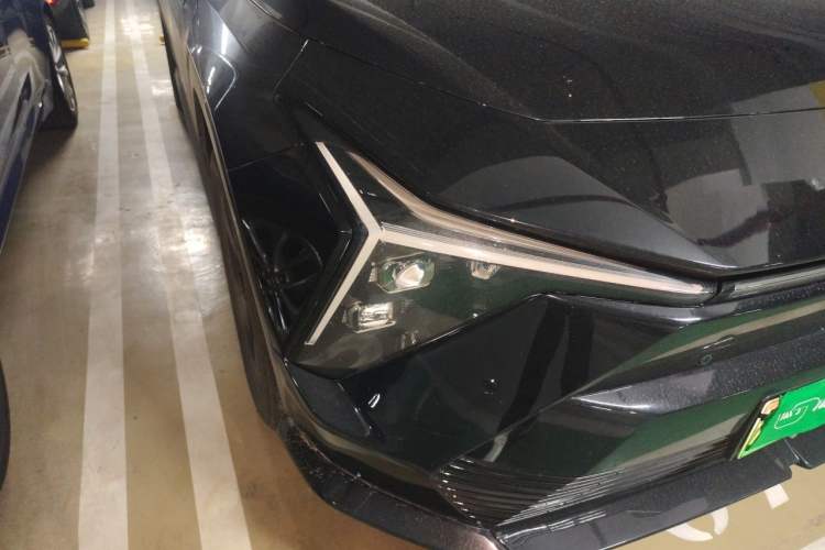 Used Honda S7 2025 Trailblazer Edition Right Front Headlight