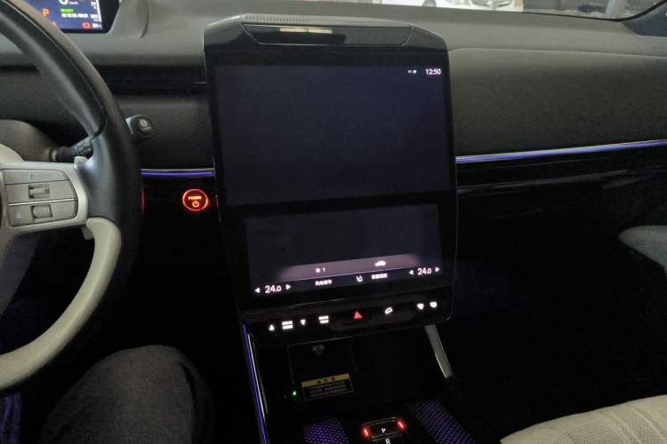 Used Honda S7 2025 Navigator Edition Audio And AC Panel