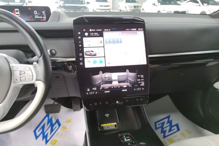 Used Honda S7 2025 Navigator Edition Audio And AC Panel