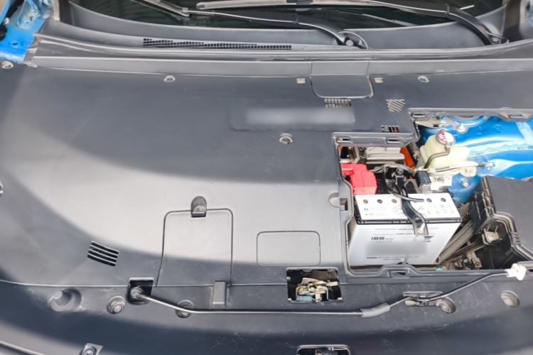 Used Honda S7 2025 Navigator Edition Engine Bay